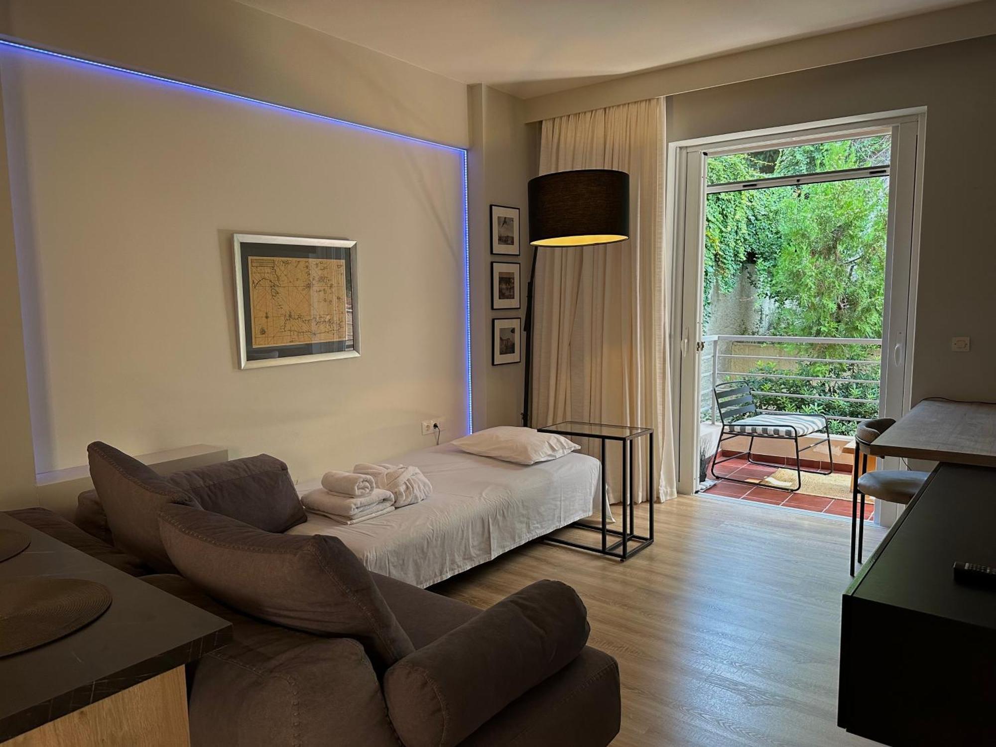 Ikia Mia Apartment